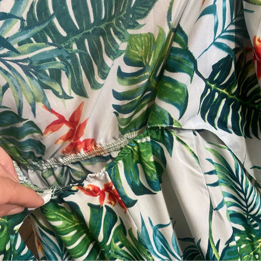 FLORAL TIE FRONT ROMPER - Picture 5 of 11